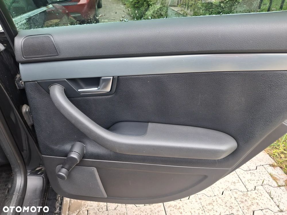 Audi A4 Limousine 1.8T - 8