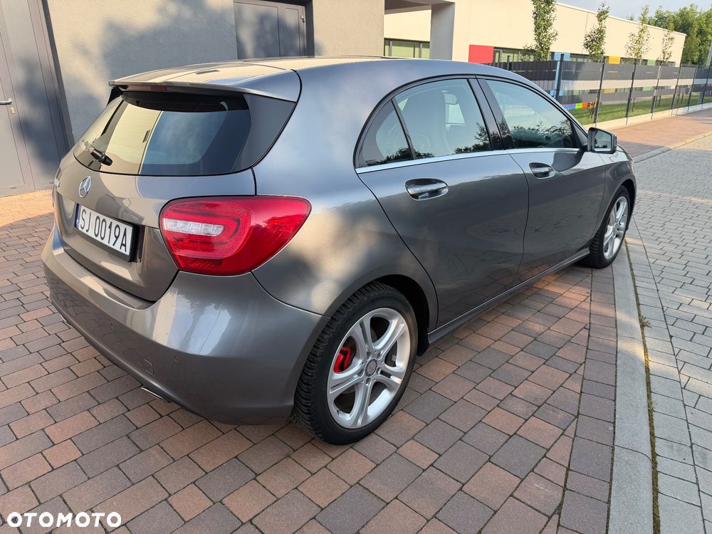 Mercedes-Benz Klasa A 180 BlueEfficiency Edition - 4