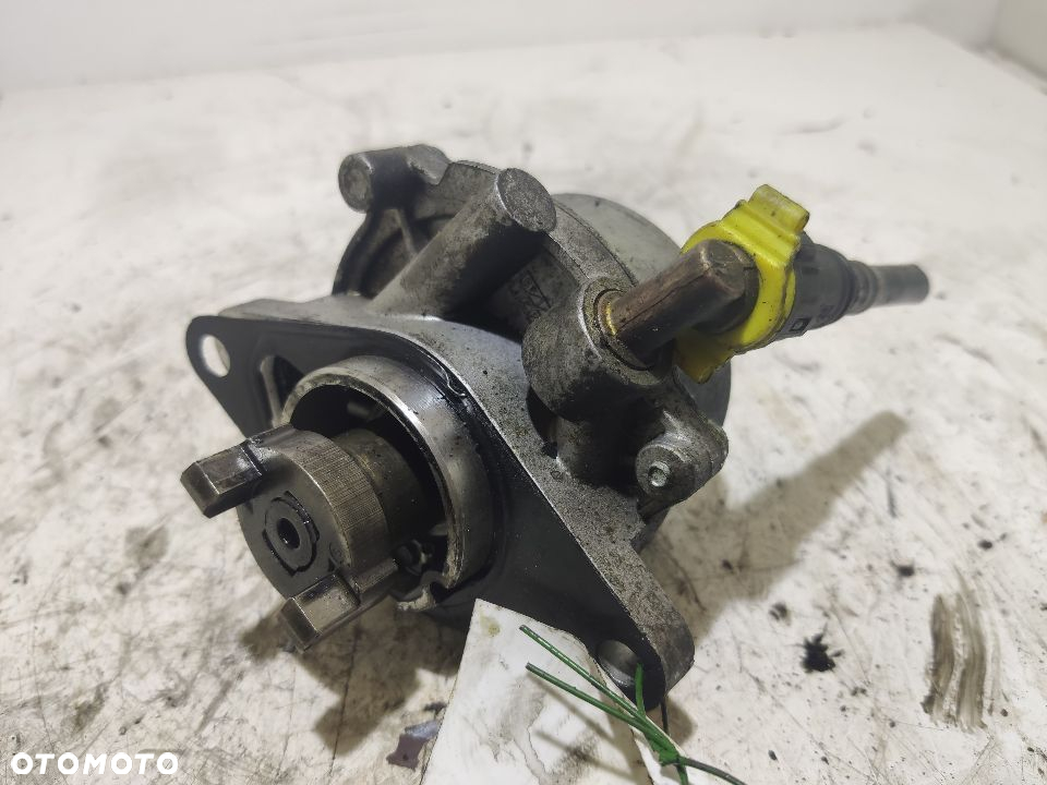 POMPA VACUM OPEL CORSA D 1.3 CDTI 2008 r. - 2