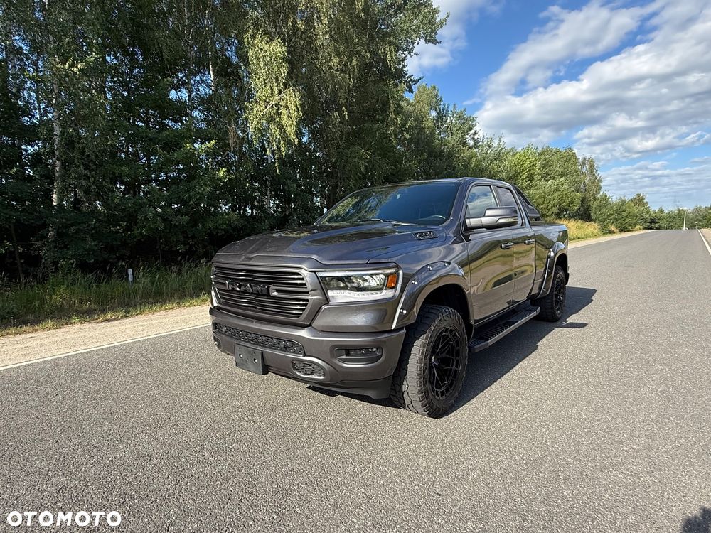 RAM 1500 5.7 Quad Cab Laramie - 4
