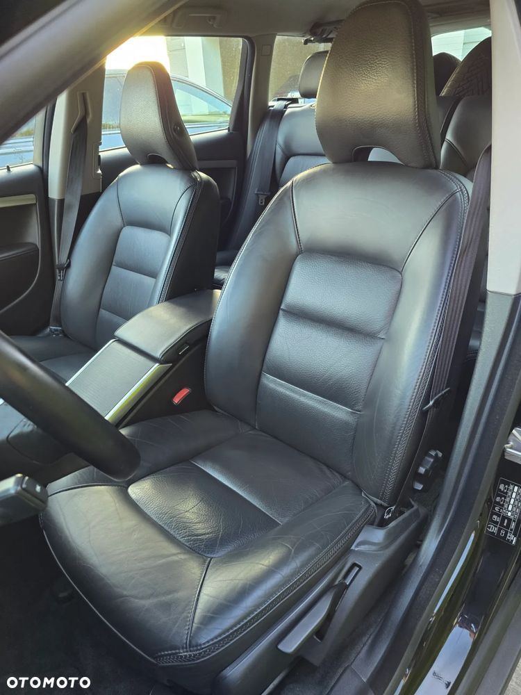 Volvo XC 70 D4 AWD Momentum EU6 - 11
