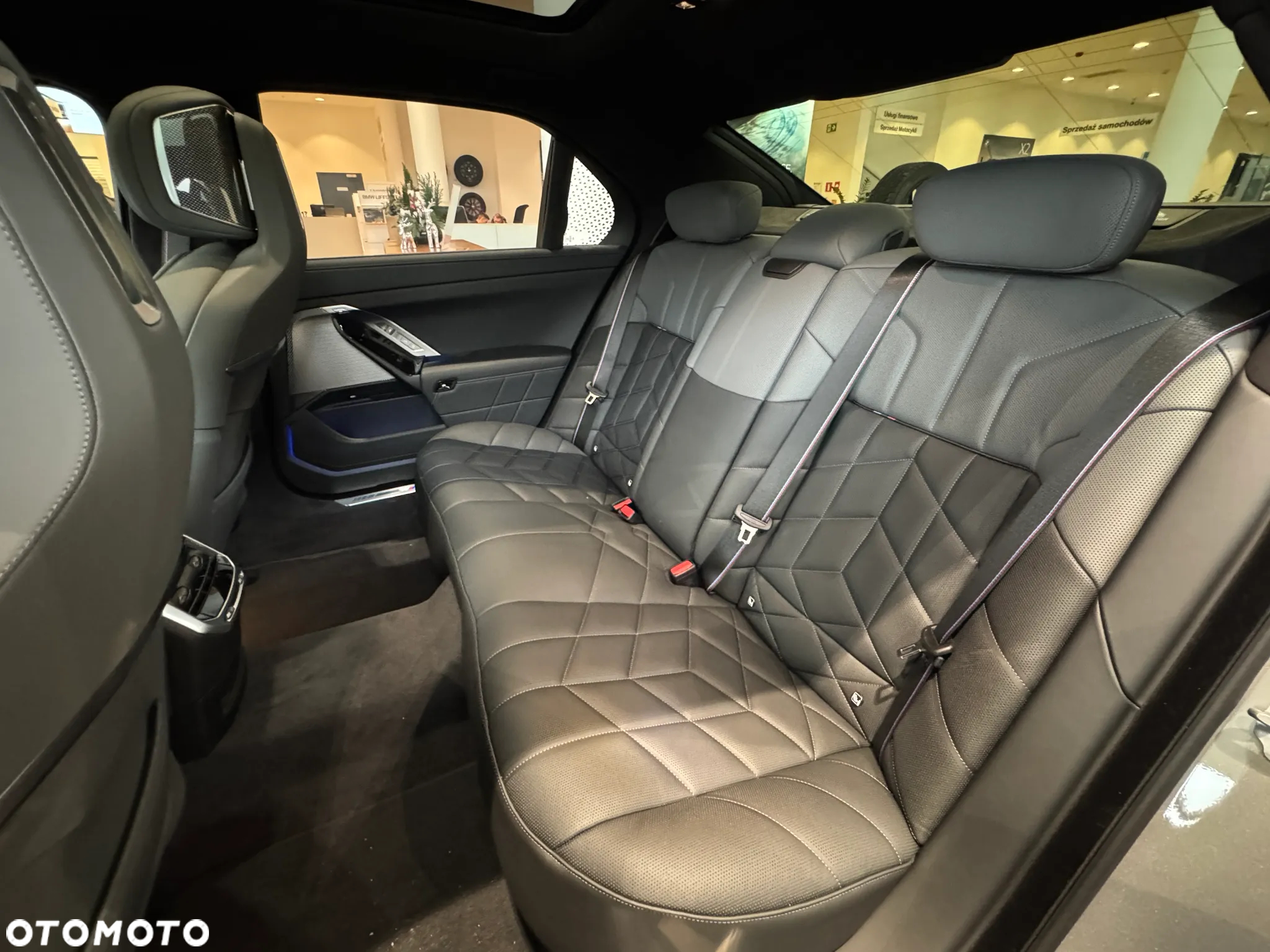 BMW i7 xDrive60 - 23