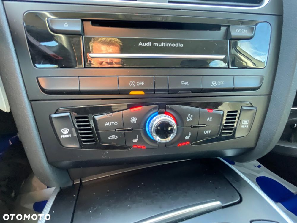 Audi A4 Avant 2.0 TDI Multitronic - 22