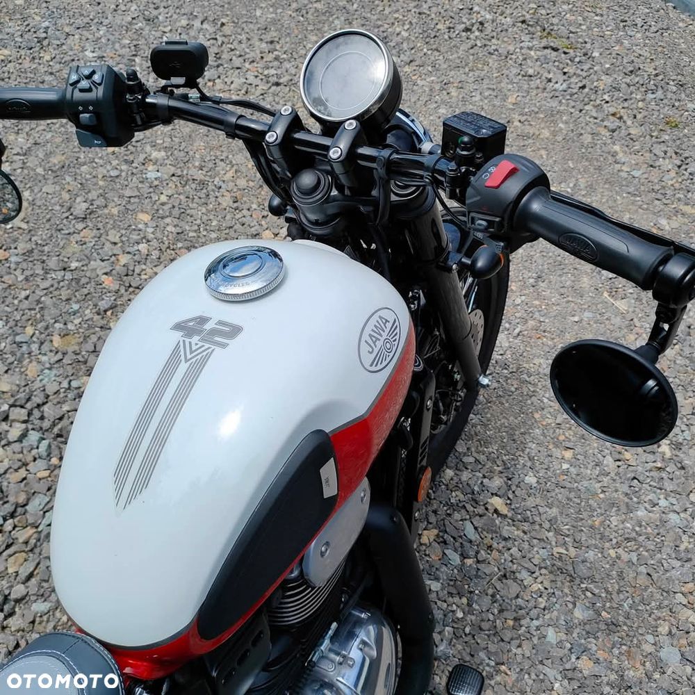 Jawa 350 42 Bobber - 6