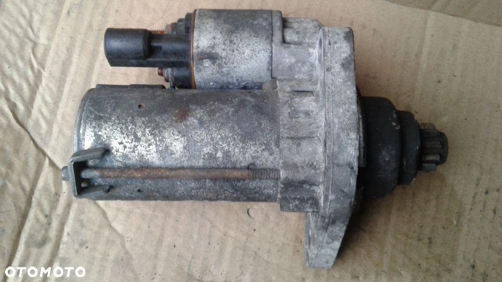 ROZRUSZNIK AUDI A3 8P 2.0FSI 02Z911023G - 3