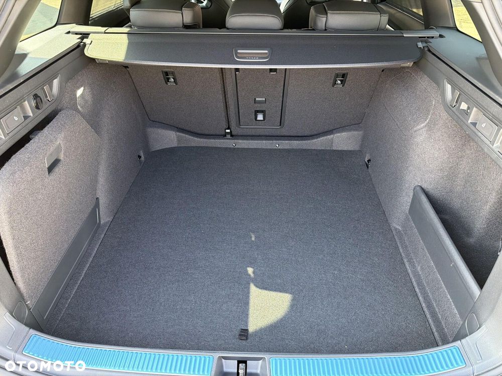 Skoda Superb 2.0 TDI SCR 4x4 Sportline DSG - 30