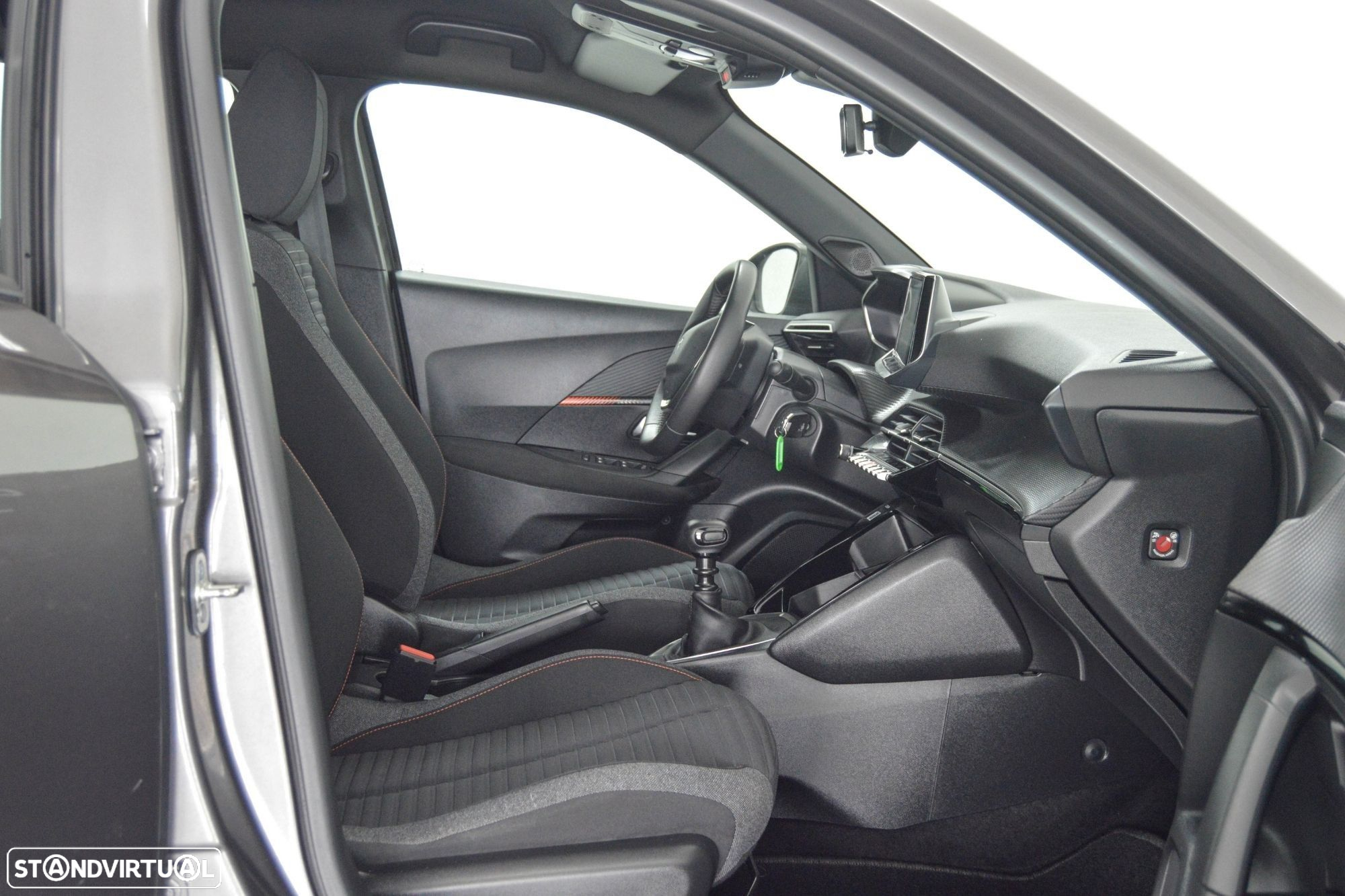 Peugeot 2008 1.2 PureTech Active Pack - 24