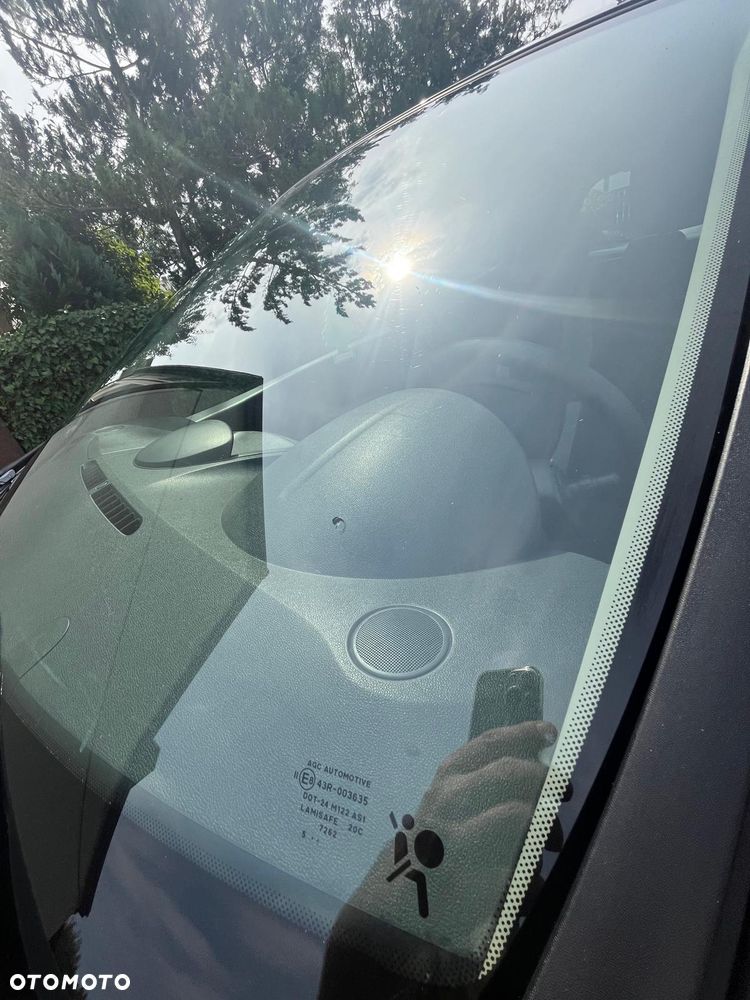 Renault Clio - 11