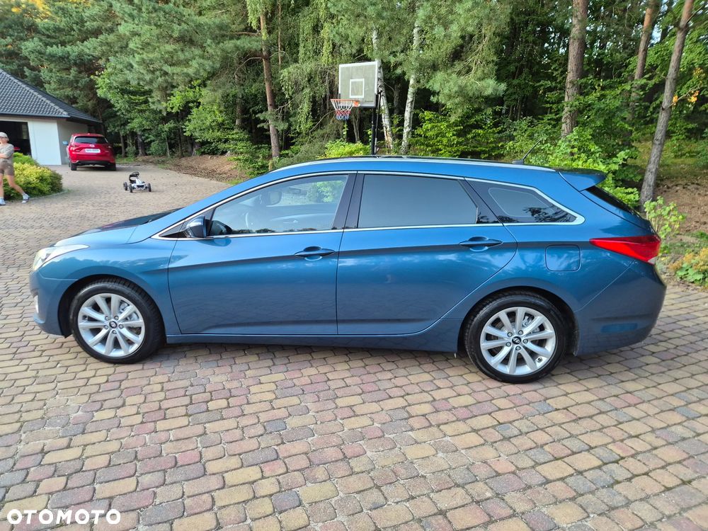 Hyundai i40 1.7 CRDi Comfort + - 34