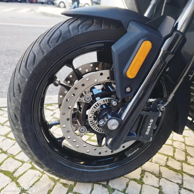 BMW C 400 X - 8