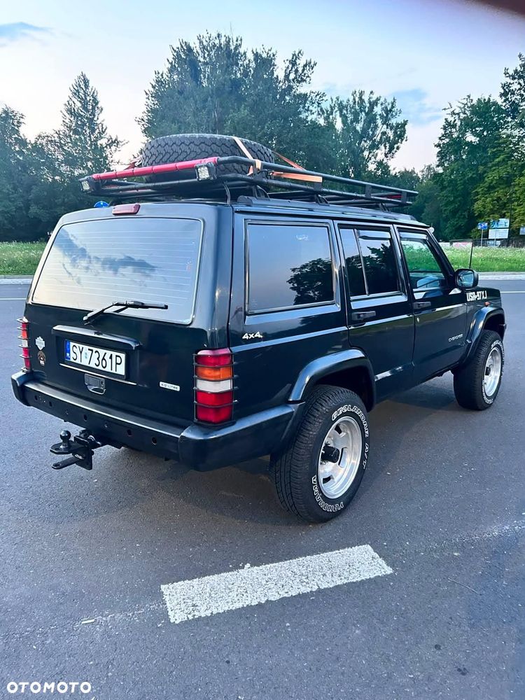 Jeep Cherokee 4.0 - 5