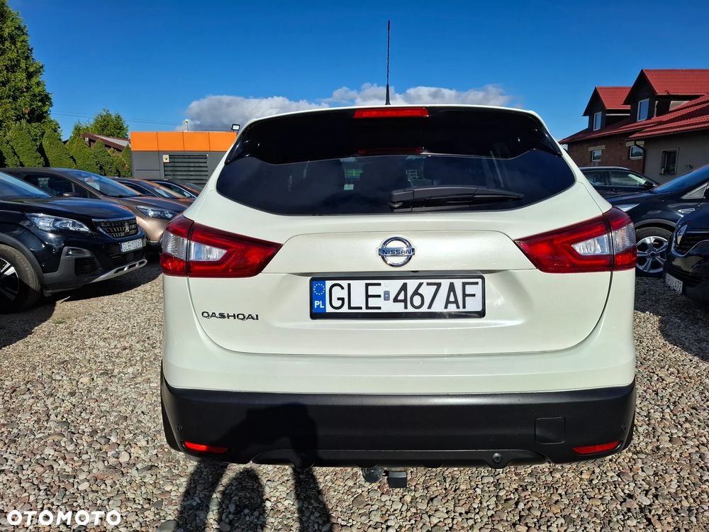Nissan Qashqai 1.2 DIG-T Visia - 9
