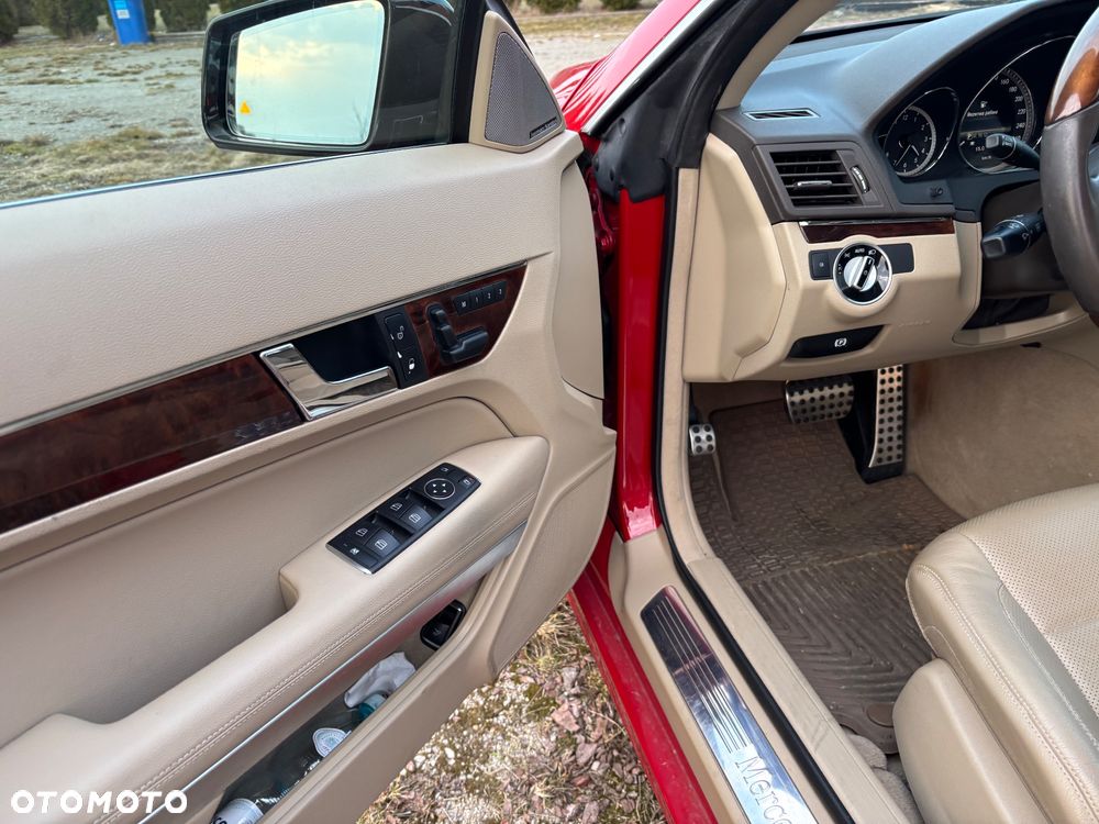 Mercedes-Benz Klasa E 350 BlueEFFICIENCY 7G-TRONIC Avantgarde - 5