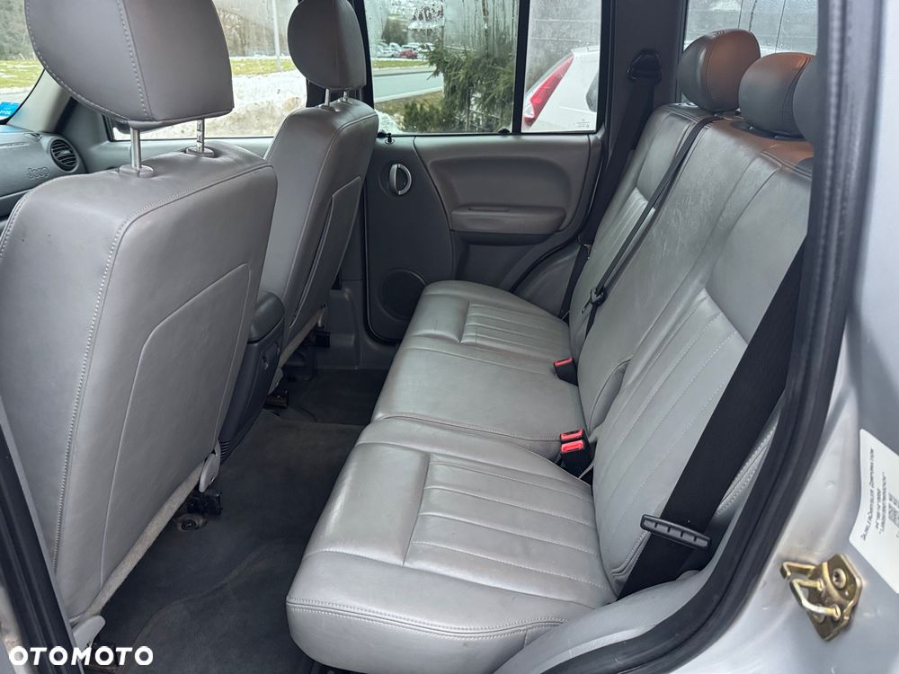 Jeep Cherokee 2.8 CRD Automatik Limited - 23