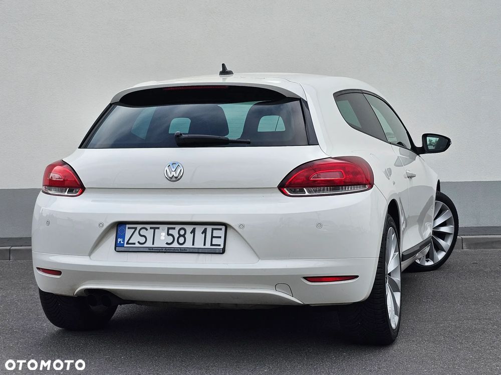 Volkswagen Scirocco 2.0 TDI DSG Life - 5