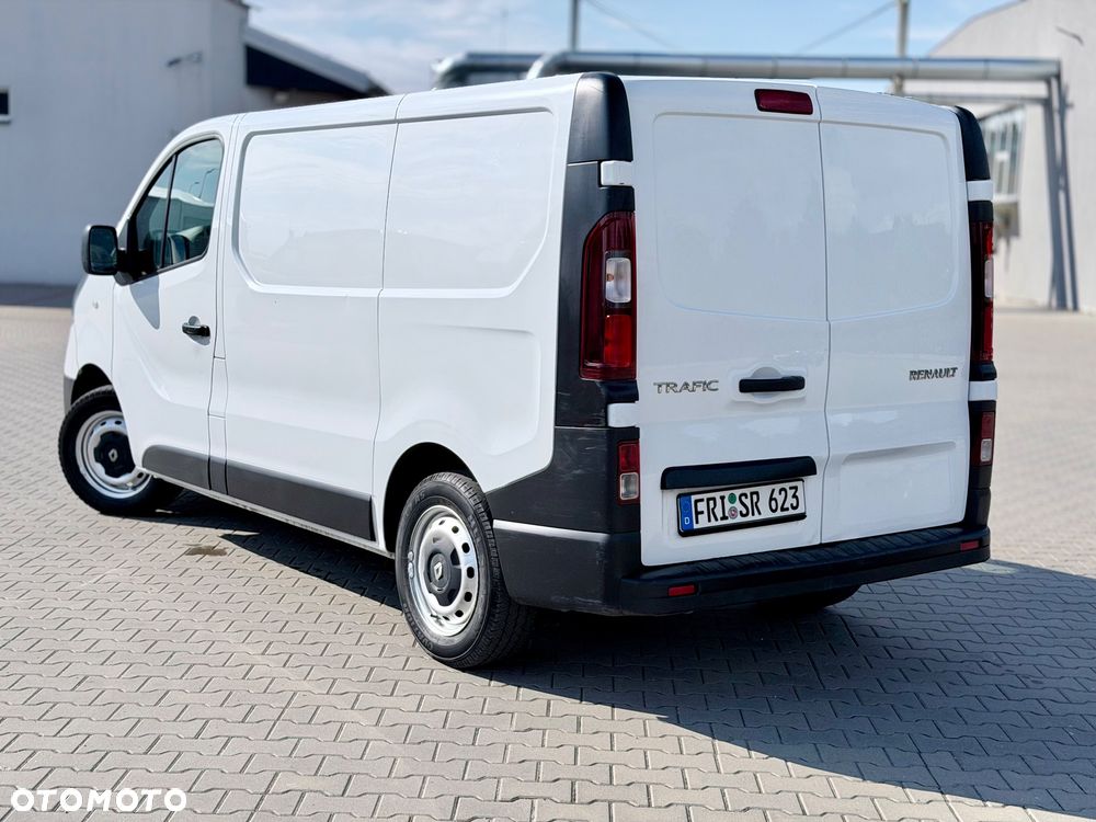 Renault Trafic Combi L1H1 Authentique - 4
