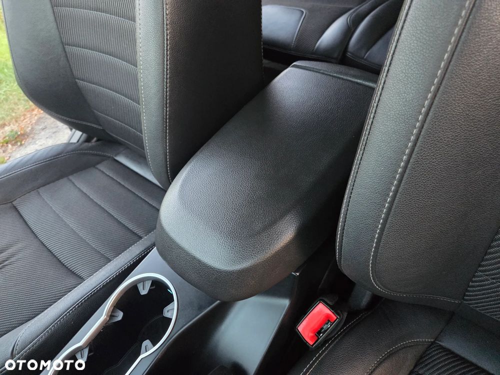 Ford Kuga 2.0 TDCi Individual - 20