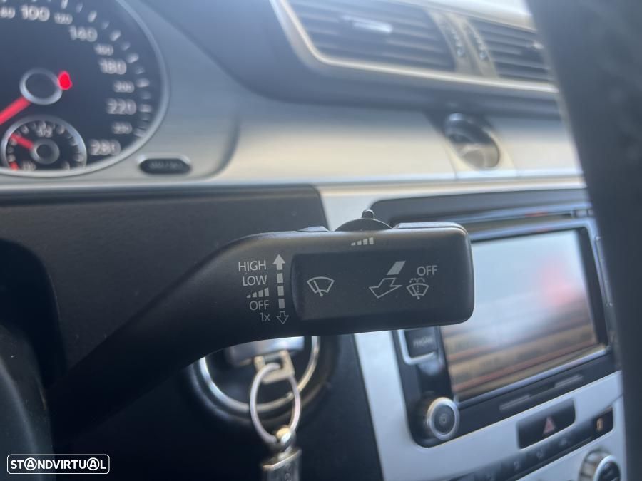VW CC 2.0 TDI BlueMotion 120g - 31