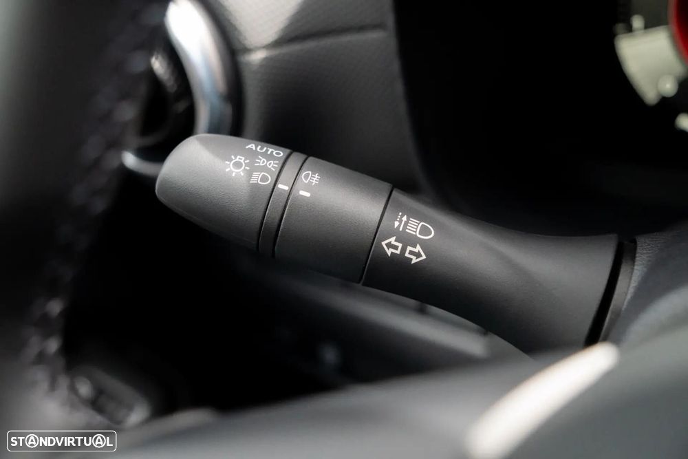 Nissan Juke 1.0 DIG-T N-Connecta Two Tone - 17