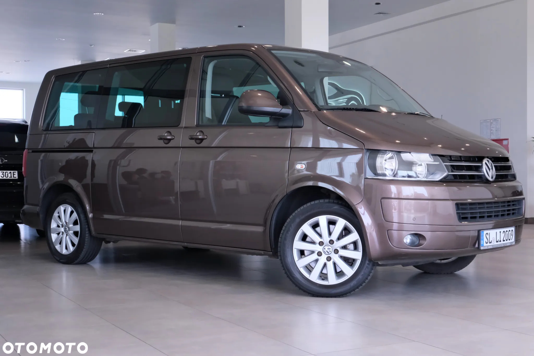 Volkswagen Multivan BiTDI L1 LIFE - 4