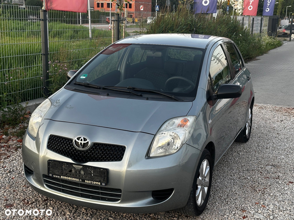 Toyota Yaris 1.3 VVT-i Cool