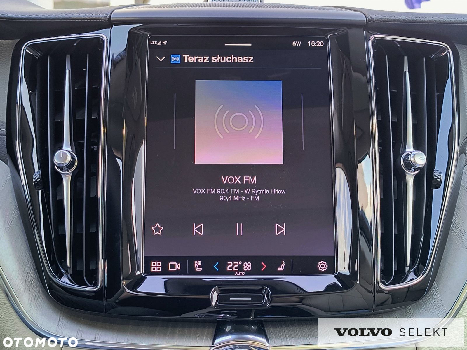 Volvo XC 60 - 32