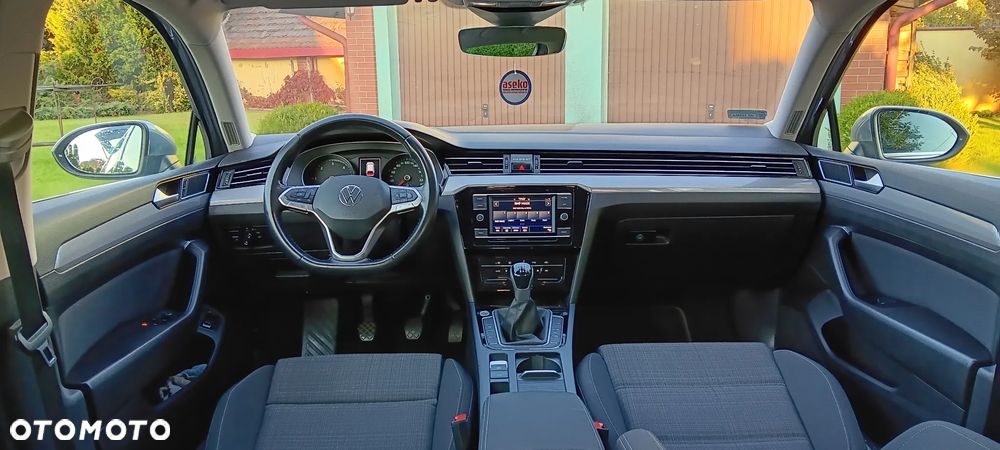 Volkswagen Passat 2.0 TDI EVO Business - 17