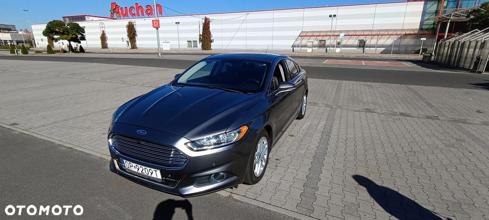 Ford Fusion - 27