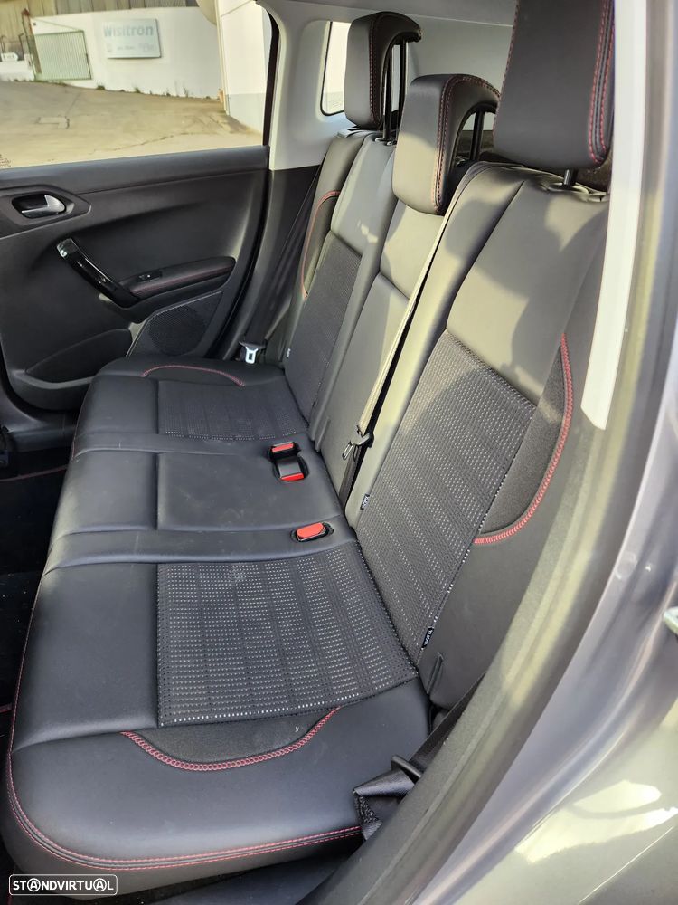 Peugeot 2008 PureTech 110 Stop&Start EAT6 GT-Line Edition - 15