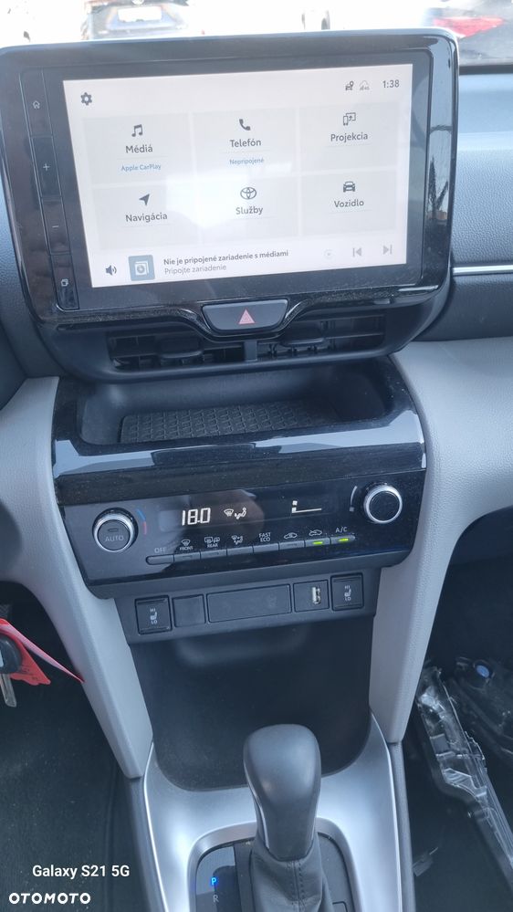 Toyota Yaris Cross Hybrid 1.5 Comfort - 22
