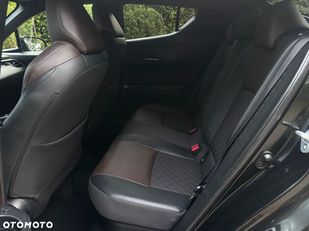 Toyota C-HR Business-Edition - 19
