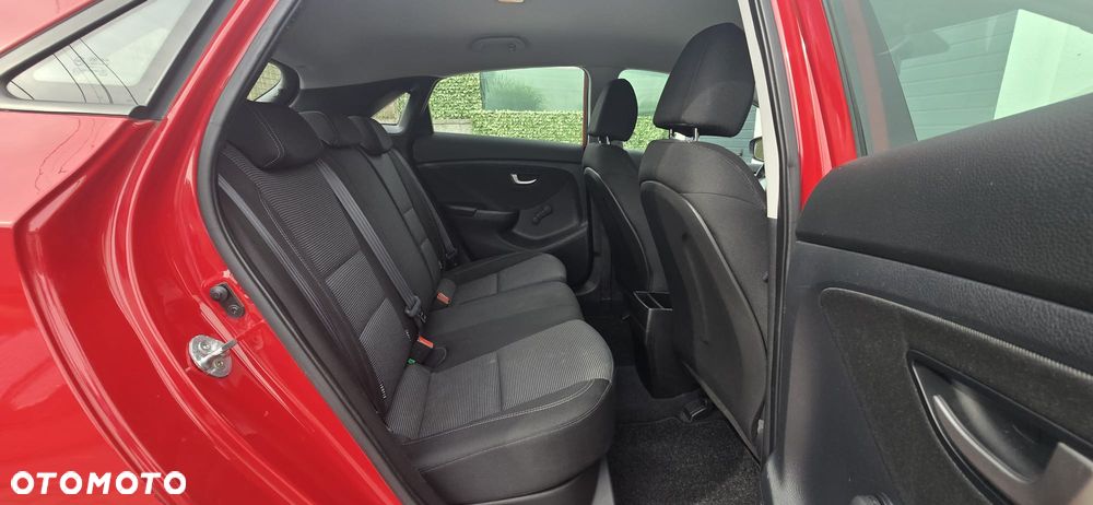 Hyundai i30 - 29