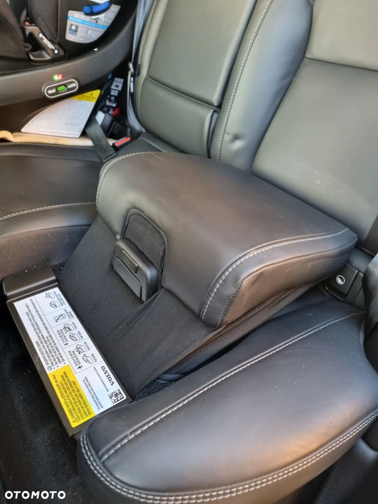 Volvo XC 60 B5 B AWD Ultimate Bright - 14