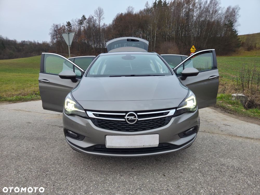 Opel Astra 1.4 Turbo 120 Jahre - 25