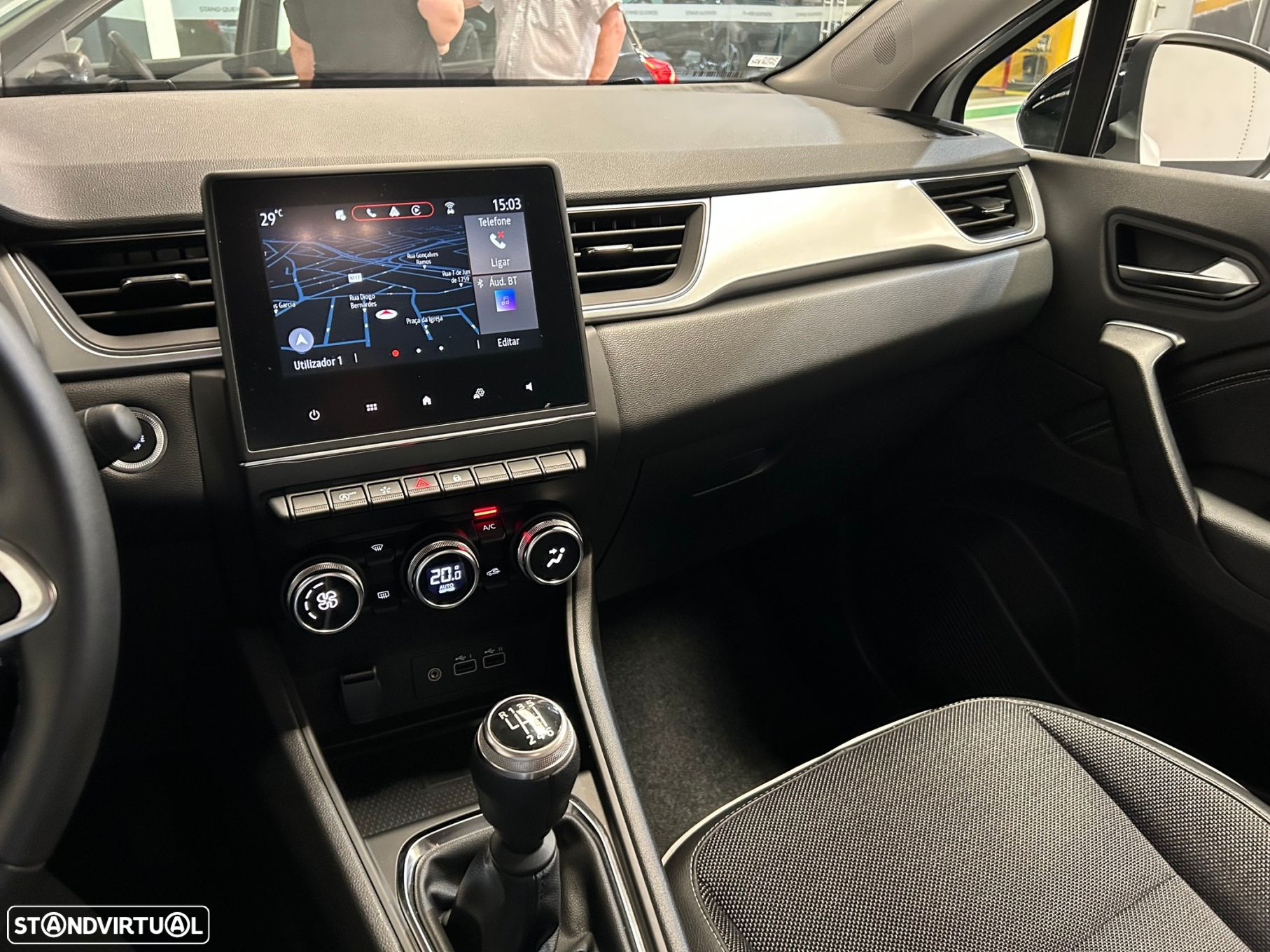 Renault Captur 1.0 TCe Techno - 26