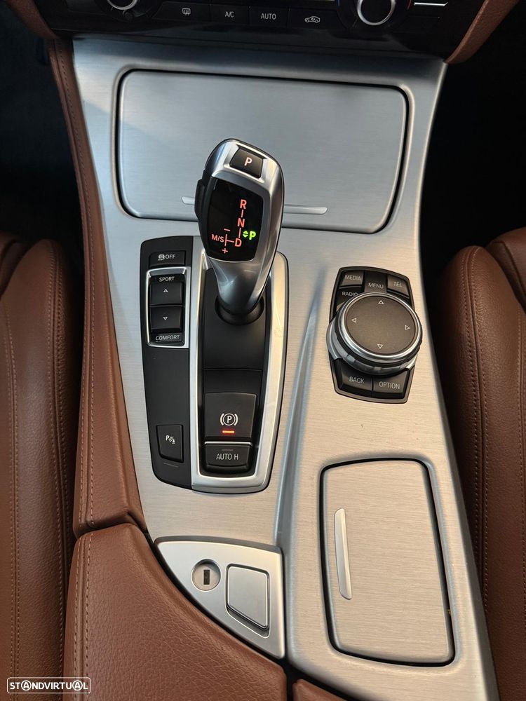 BMW 520 d Line Luxury Auto - 23