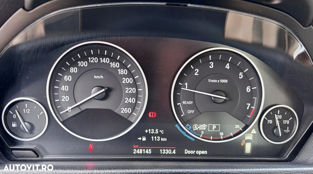 BMW Seria 3 320i Aut. - 23