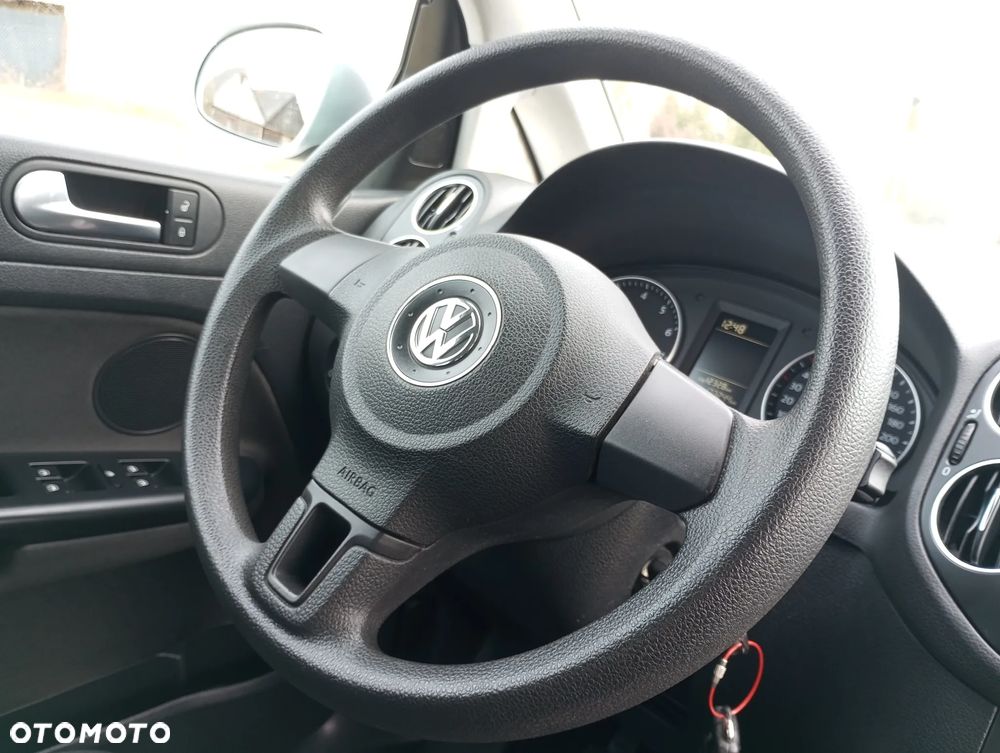 Volkswagen Golf - 18