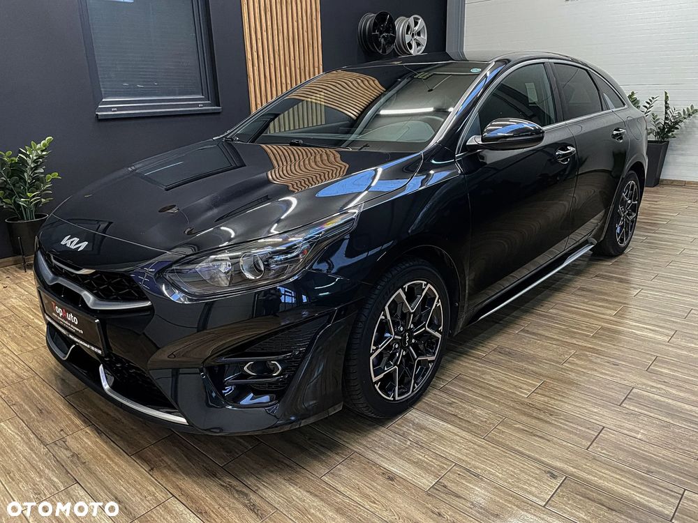 Kia ProCeed - 14