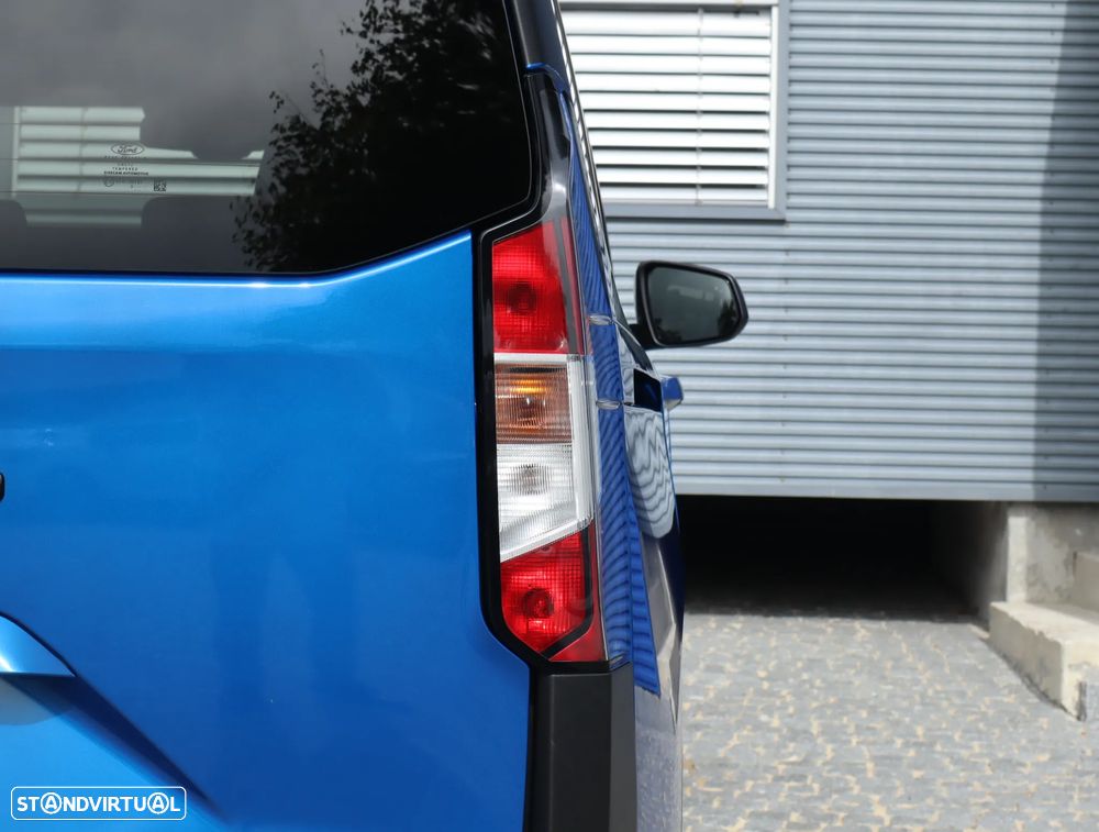 Ford Tourneo Courier 1.0 EcoBoost Titanium - 17