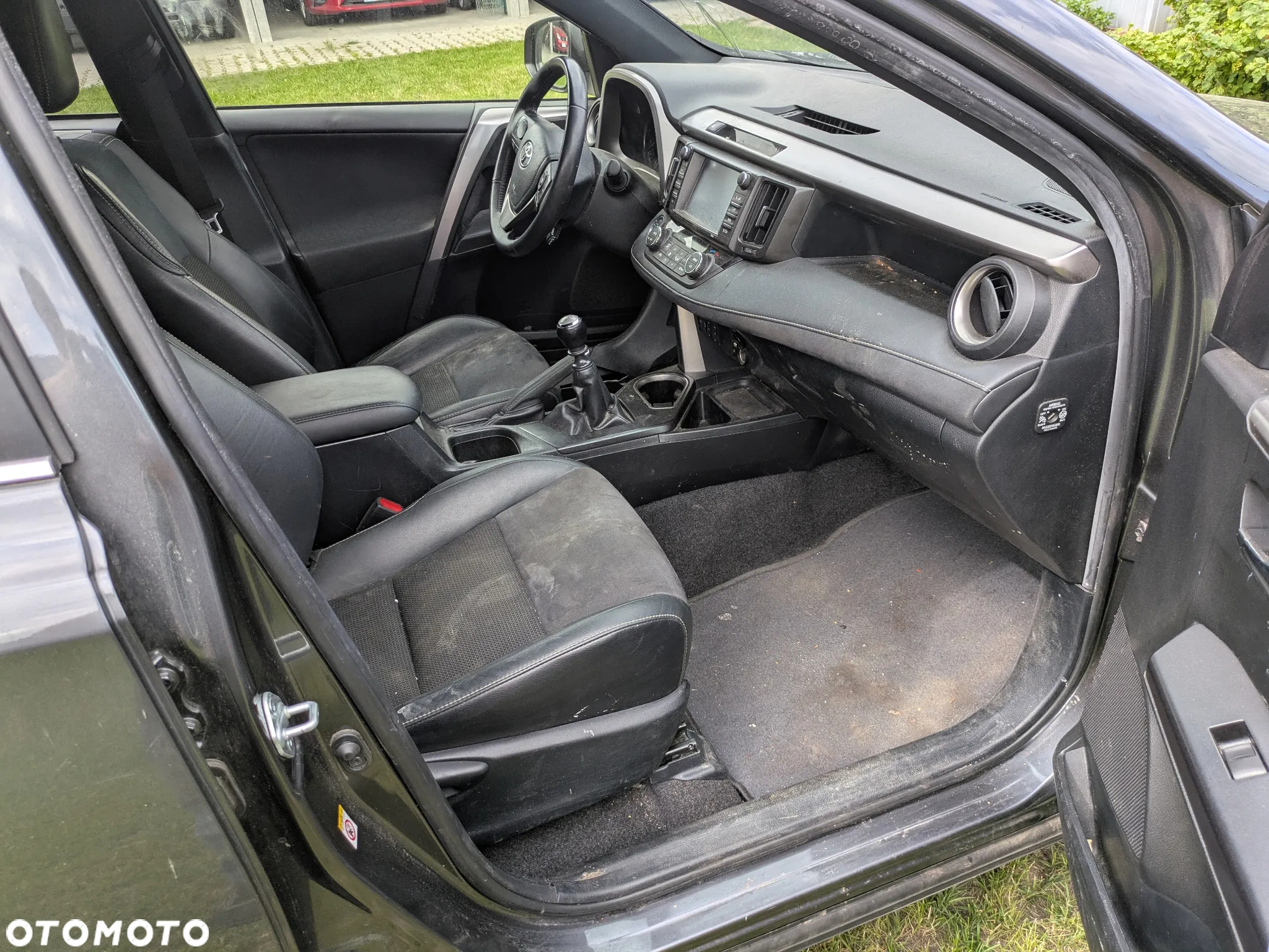 Toyota RAV4 - 26