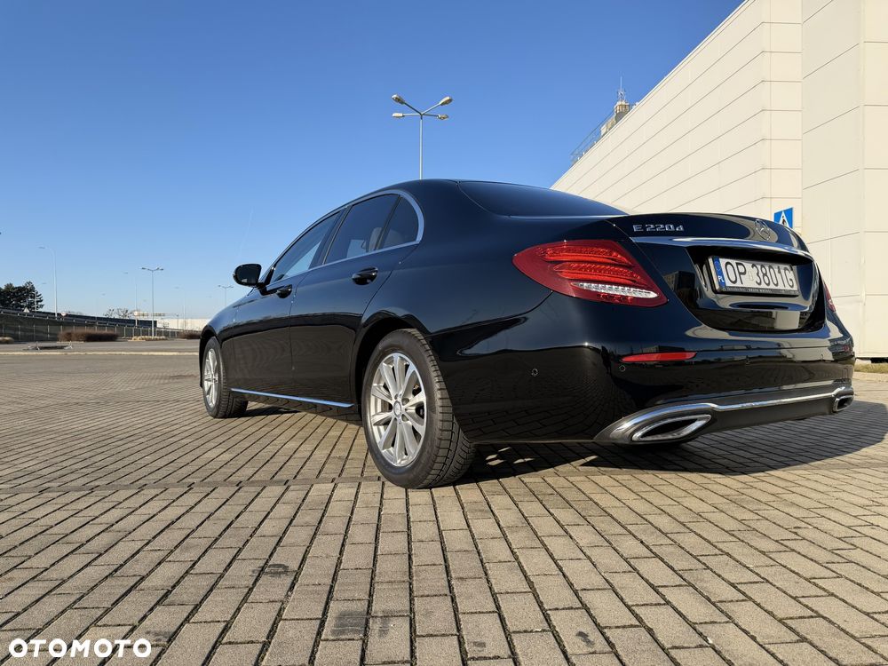 Mercedes-Benz Klasa E 220 d 9G-TRONIC - 5