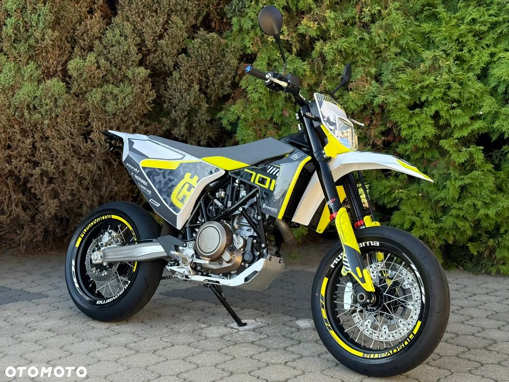Husqvarna 701 - 1