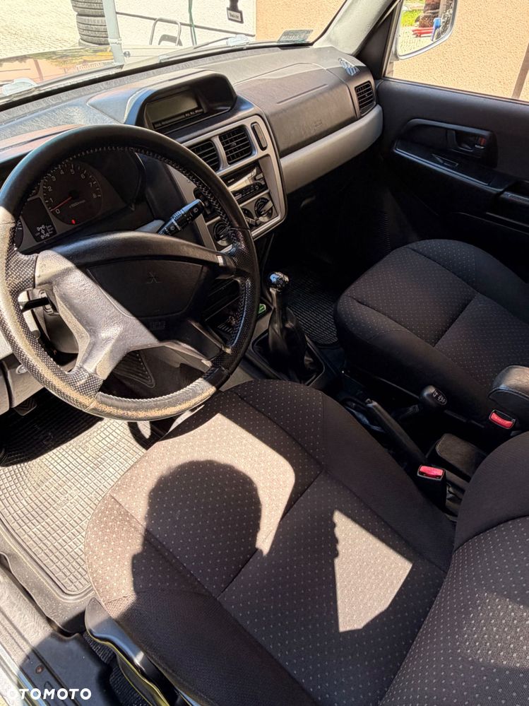 Mitsubishi Pajero Pinin - 3