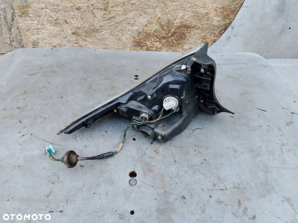 lampa prawy tył honda crz - 4