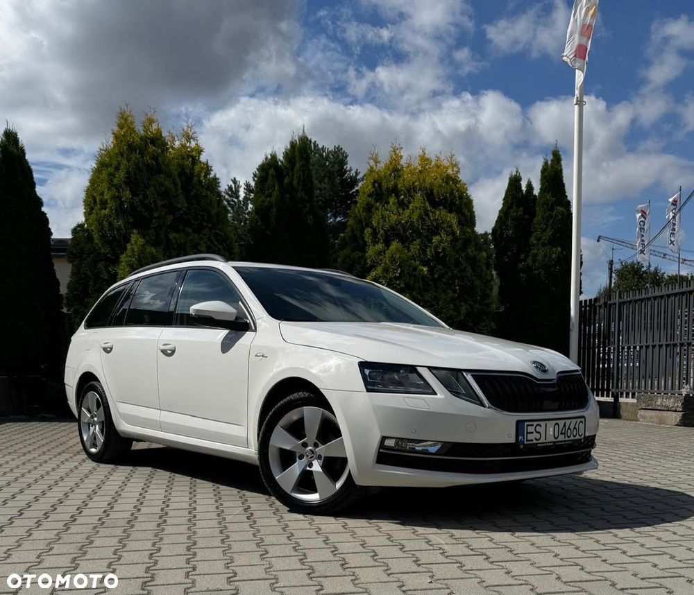 Skoda Octavia 1.6 TDI SCR Ambition DSG - 2