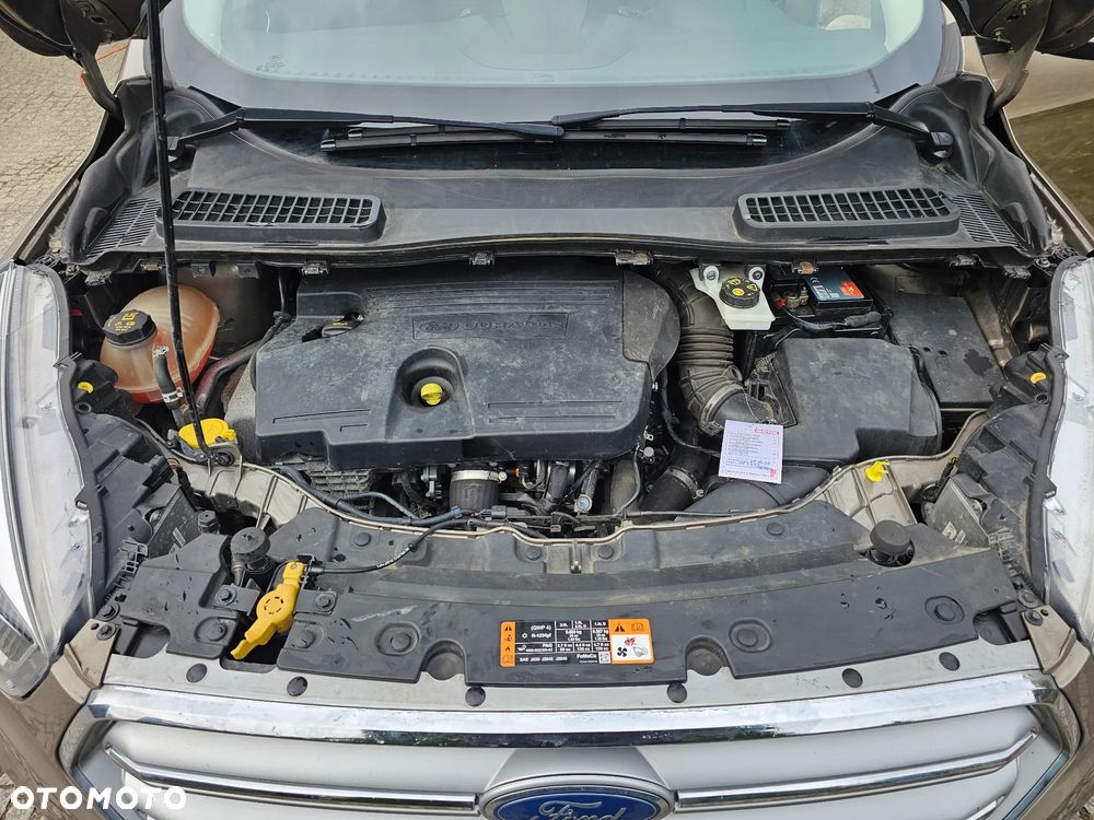 Ford Kuga 2.0 TDCi AWD Titanium - 34