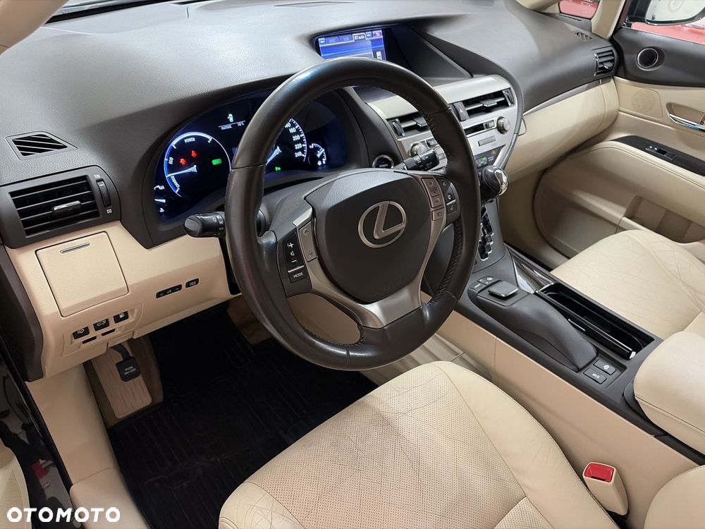 Lexus RX - 10