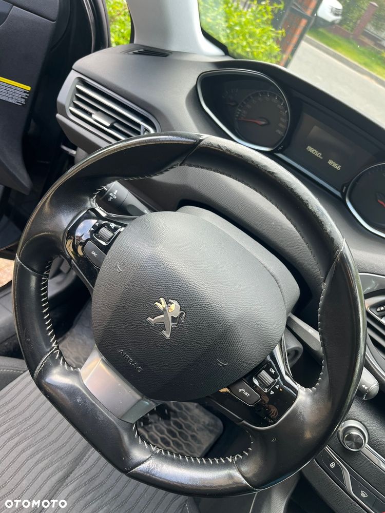 Peugeot 308 1.6 BlueHDi Active S&S - 9