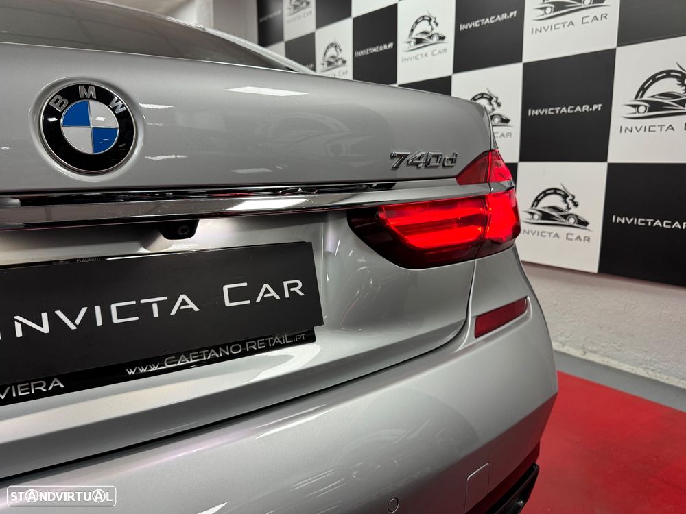 BMW 740 d xDrive Pack M Auto - 15